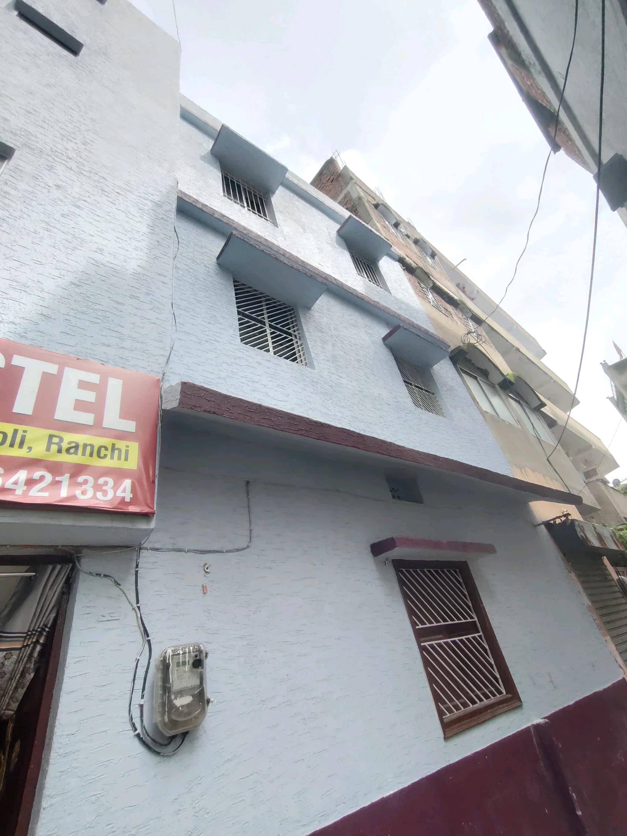 PG for Boys in Nagra Toli · Single Sharing
