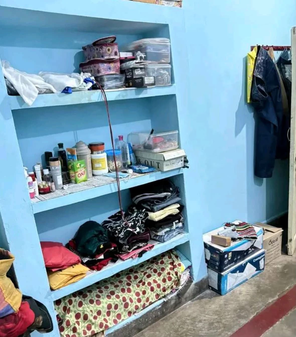 1 RK Flat for Rent in Lalpur - photo 1 of 3